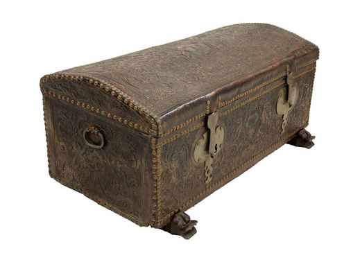 Baú. Século XVII. Museu de Lisboa. Palácio Pimenta. MC.MOB.0040