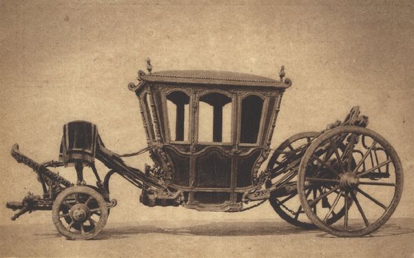 Coche Dona Ana Victoria. Album de Bilhetes Postaes: Vistas de Lisboa, V. 11. - p. 6, nº 24. GEO Coche Dona Ana Victoria. Album de Bilhetes Postaes: Vistas de Lisboa, V. 11. - p. 6, nº 24. GEO